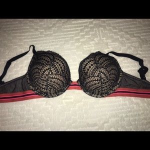 Victoria’s Secret bra NWOT
